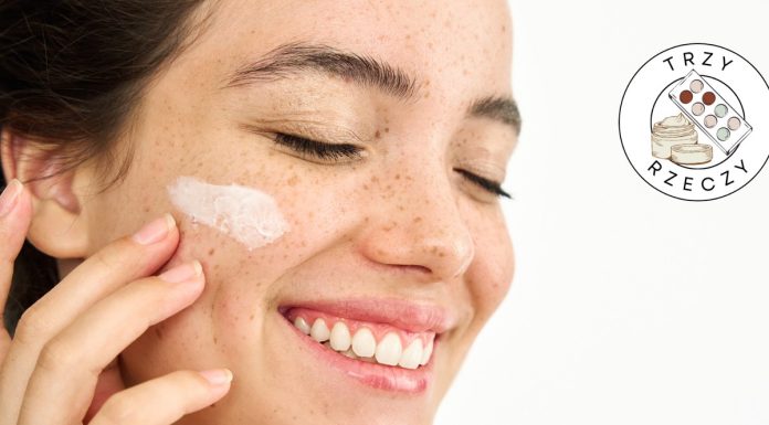Trzy pielęgnacyjne nawyki, które latem ochronią nas przed przebarwieniami