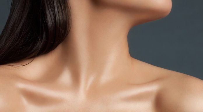 Czekolada i serum borowinowe – sprawdzony duet, który ujędrnia i wypełnia biust