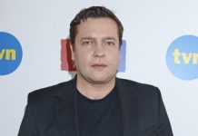 Tu zarabia, tam żyje. Nie ukrywa, dlaczego nie mieszka już w Polsce